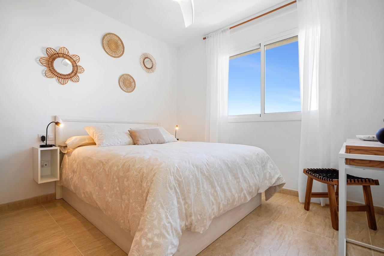 Hauzify I Apartament Mediterrani Miami Playa Екстериор снимка