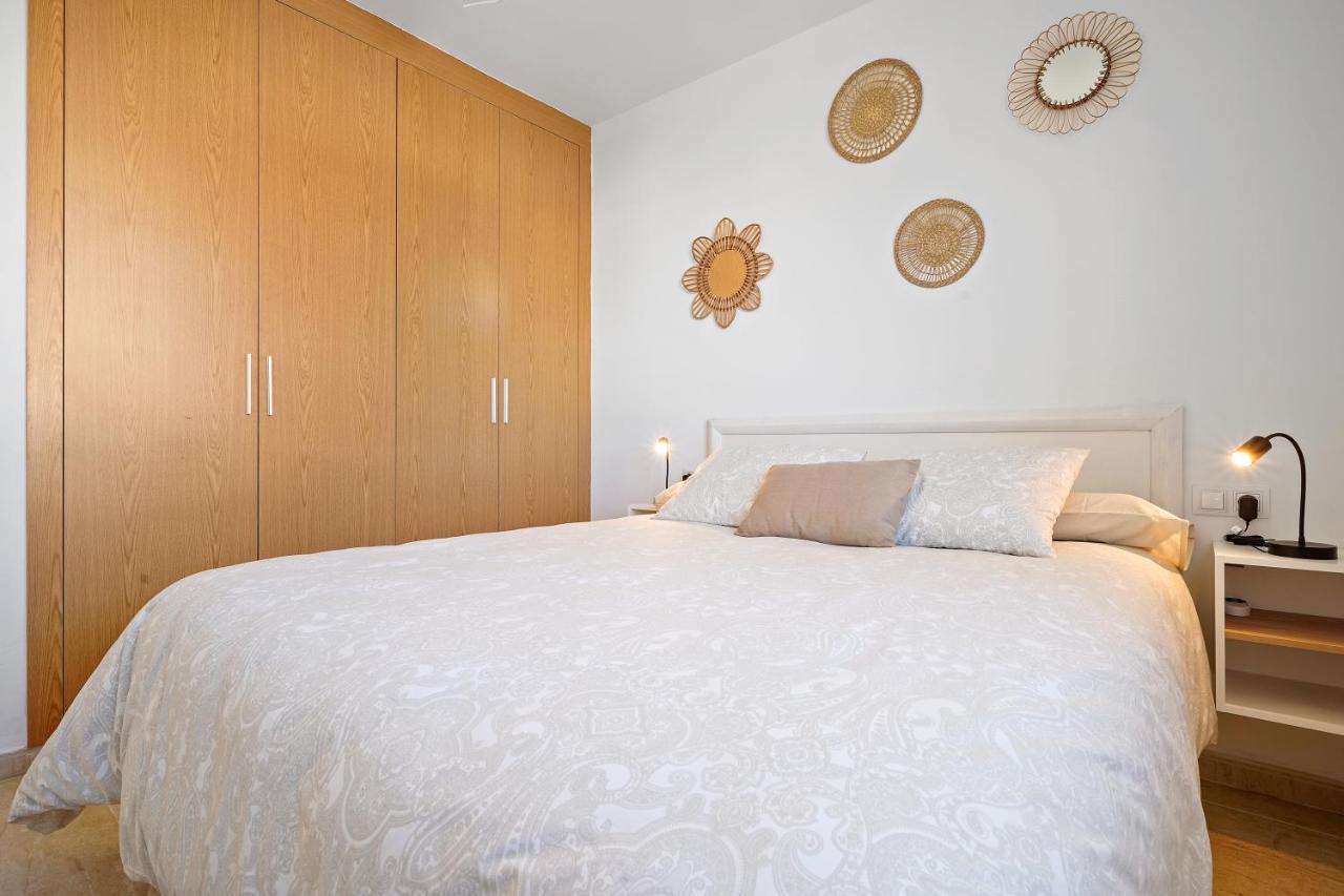 Hauzify I Apartament Mediterrani Miami Playa Екстериор снимка