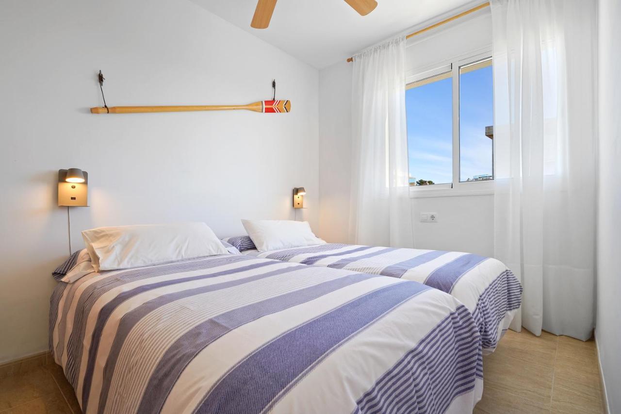 Hauzify I Apartament Mediterrani Miami Playa Екстериор снимка